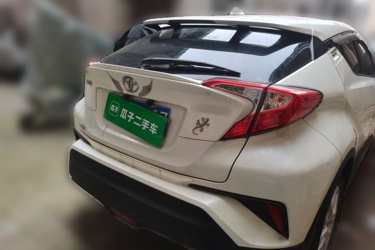 Used Toyota IZOA 2018 2.0L Yidong Version China V Standard Rear