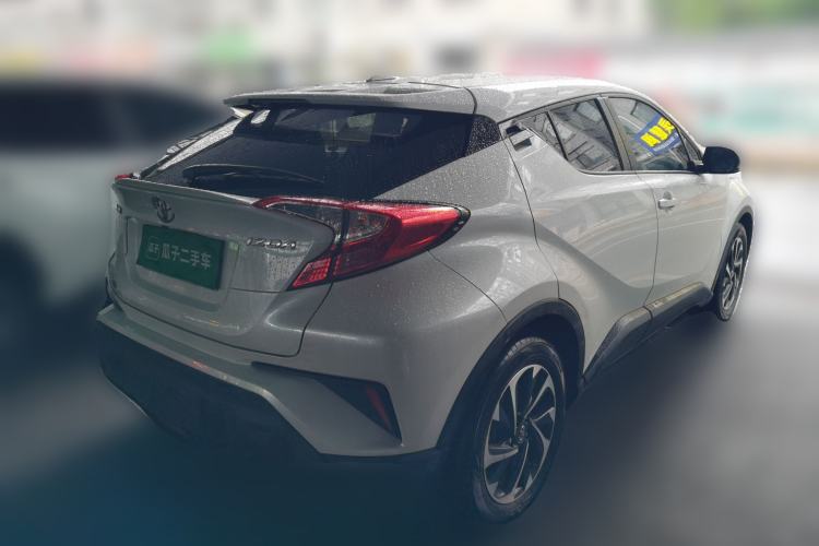 Used Toyota IZOA 2018 2.0L Yichi Edition China V Standard Rear Right 45 Deg