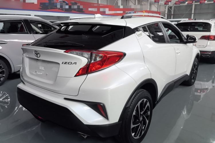Used Toyota IZOA 2018 2.0L Yichi Edition China V Standard Rear Right 45 Deg