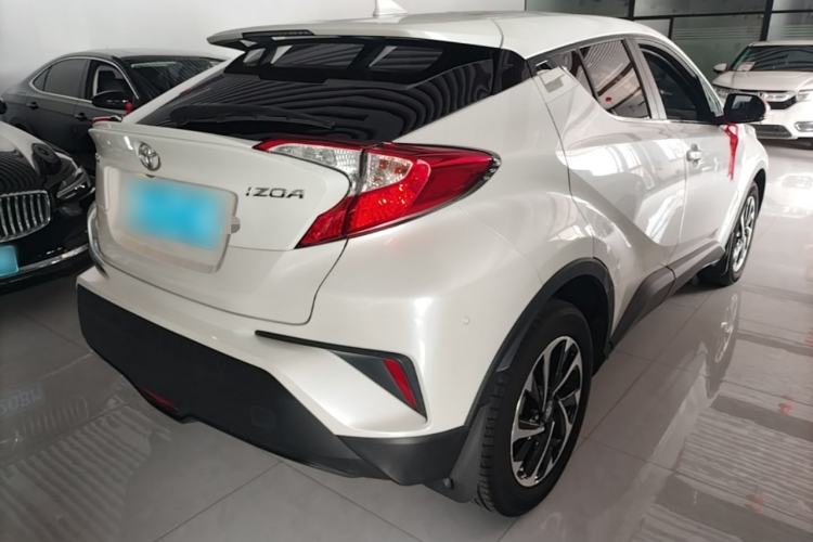 Used Toyota IZOA 2018 2.0L Yichi Edition China V Standard Rear Right 45 Deg
