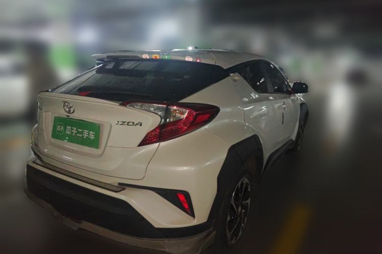 Used Toyota IZOA 2018 2.0L Yichi Edition China V Standard Rear Right 45 Deg