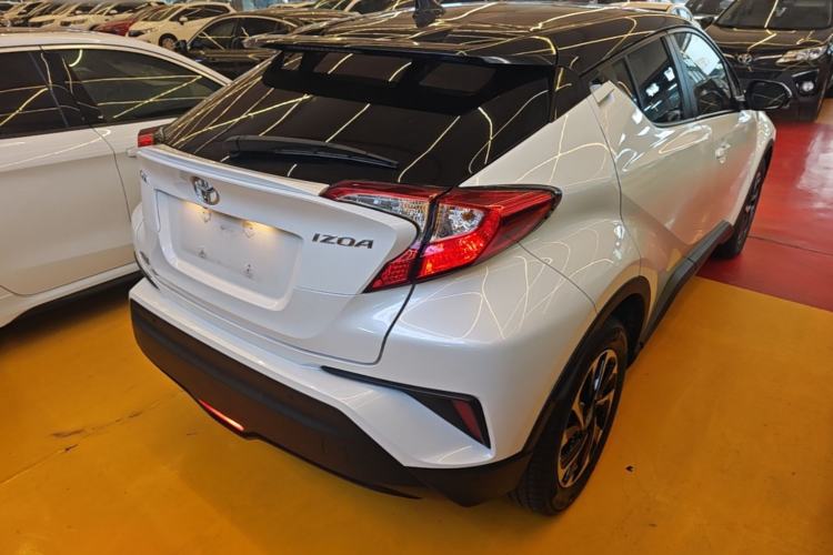Used Toyota IZOA 2018 2.0L Yichi Edition China V Standard Rear Right 45 Deg