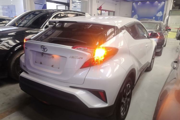 Used Toyota IZOA 2018 2.0L Yichi Version China VI Standard Rear Right 45 Deg