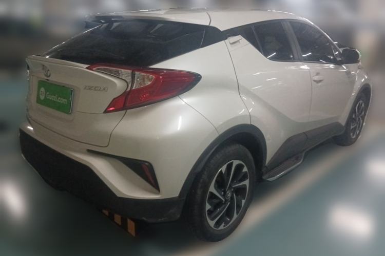 Used Toyota IZOA 2018 2.0L Yichi Version China VI Standard Rear Right 45 Deg