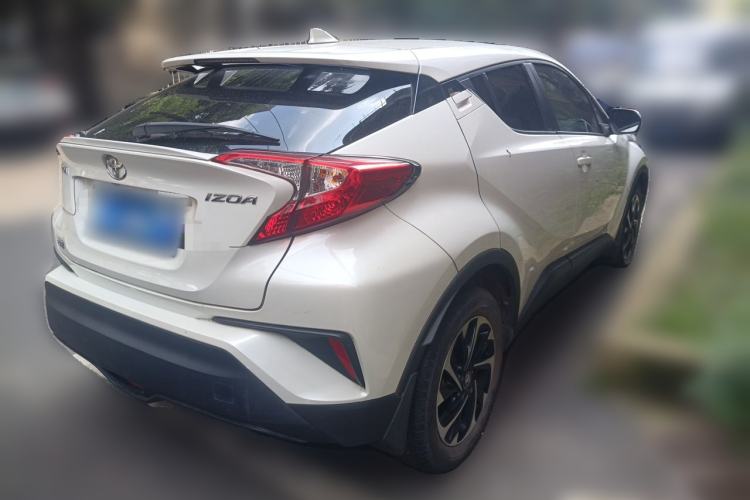 Used Toyota IZOA 2018 2.0L Yichi Edition China V Standard Rear Right 45 Deg