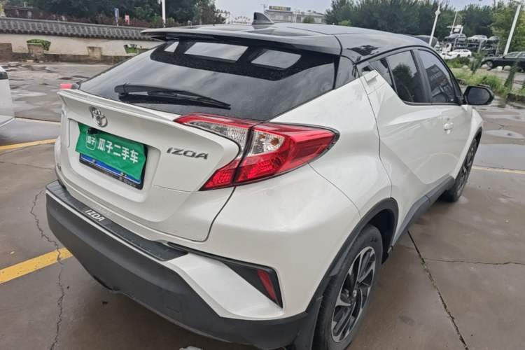 Used Toyota IZOA 2018 2.0L Yichi Edition China V Standard Rear Right 45 Deg