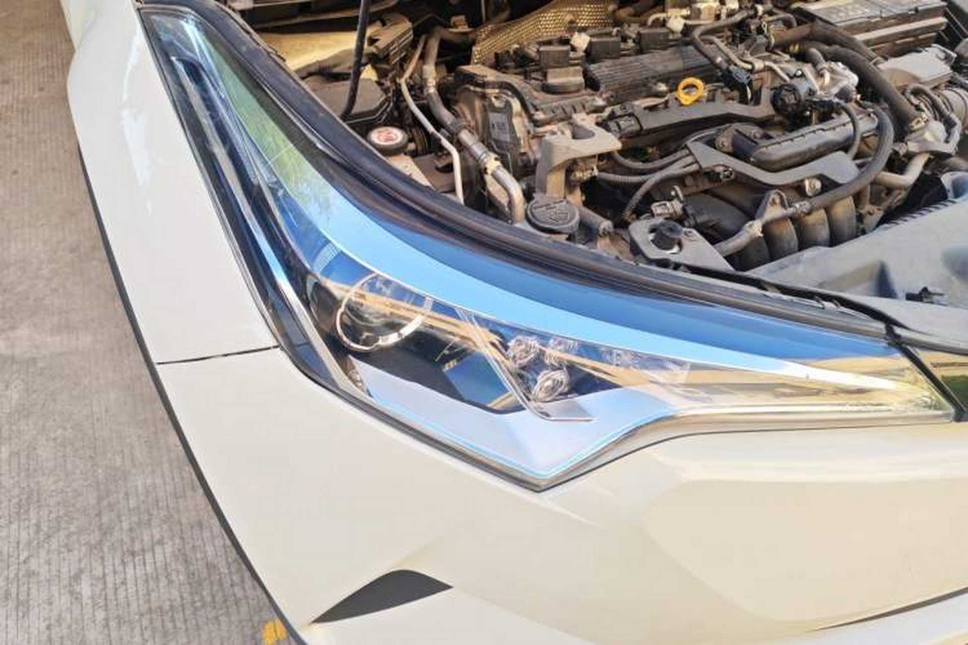 Used Toyota IZOA 2018 2.0L Yichi Version China VI Standard Right Front Headlight