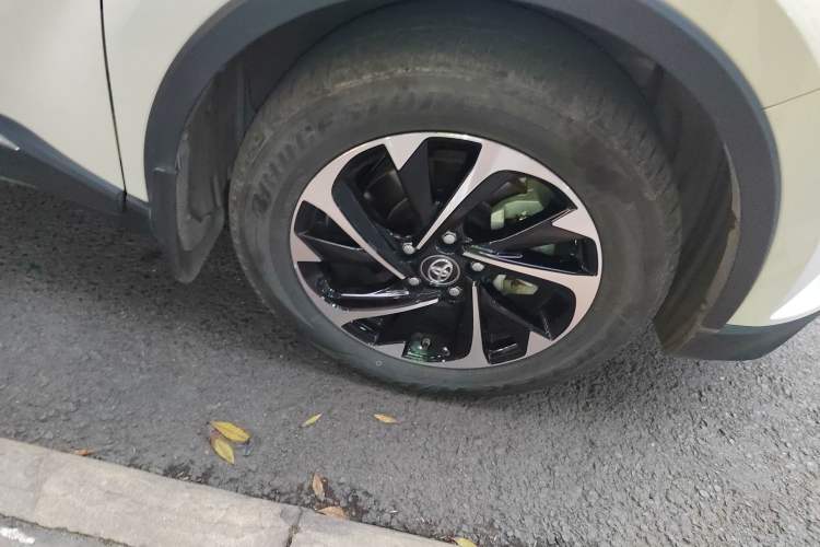 Used Toyota IZOA 2018 2.0L Yichi Edition China V Standard Right Front Wheel Hub