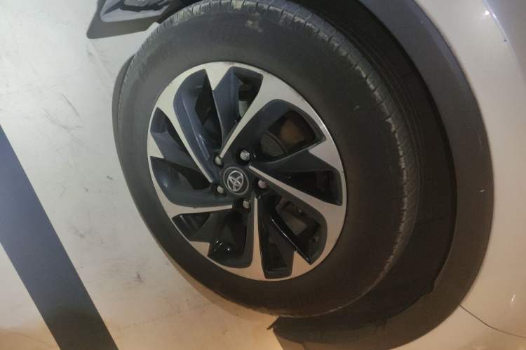 Used Toyota IZOA 2018 2.0L Yichi Edition China V Standard Right Front Wheel Hub
