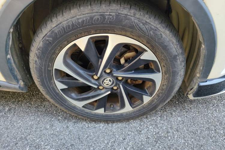Used Toyota IZOA 2018 2.0L Yichi Edition China V Standard Right Front Wheel Hub