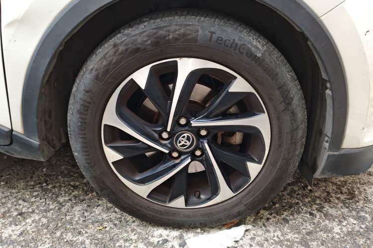Used Toyota IZOA 2018 2.0L Yichi Edition China V Standard Right Front Wheel Hub