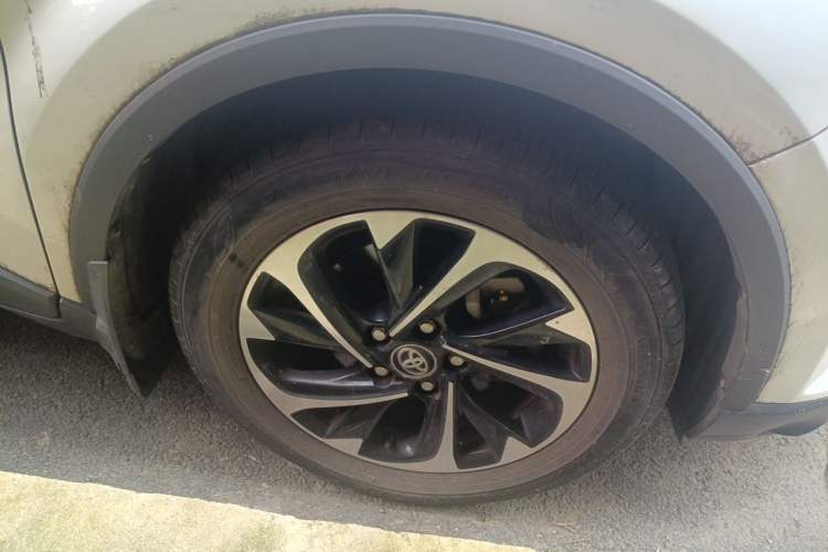 Used Toyota IZOA 2018 2.0L Yichi Edition China V Standard Right Front Wheel Hub