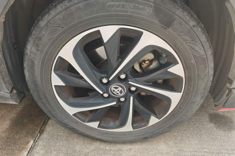 Used Toyota IZOA 2018 2.0L Yichi Edition China V Standard Right Front Wheel Hub