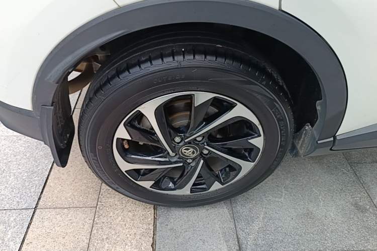 Used Toyota IZOA 2018 2.0L Yichi Edition China V Standard Right Rear Wheel Hub