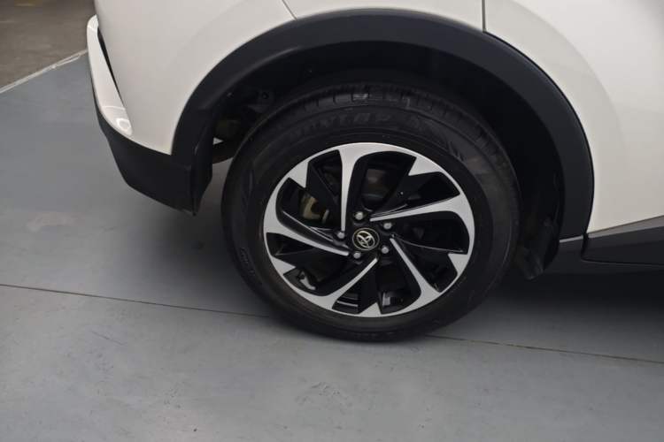 Used Toyota IZOA 2018 2.0L Yichi Edition China V Standard Right Rear Wheel Hub