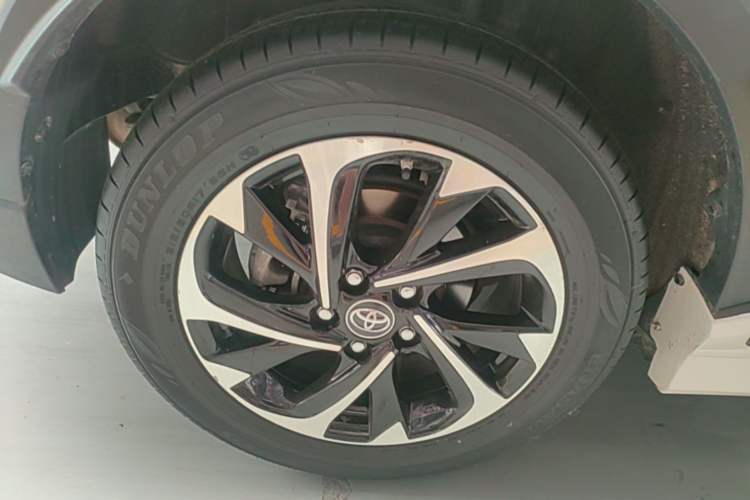 Used Toyota IZOA 2018 2.0L Yichi Edition China V Standard Right Rear Wheel Hub