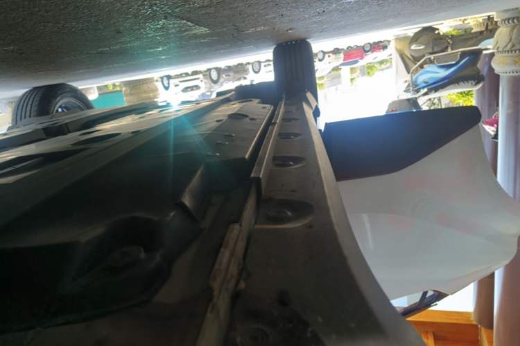 Used Toyota IZOA 2018 2.0L Yichi Version China VI Standard Right Side Sill
