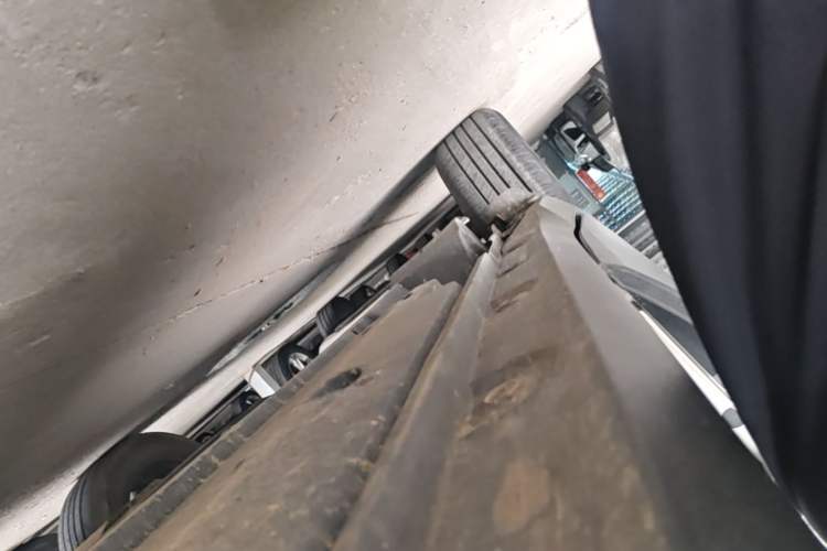 Used Toyota IZOA 2018 2.0L Yichi Edition China V Standard Right Side Sill