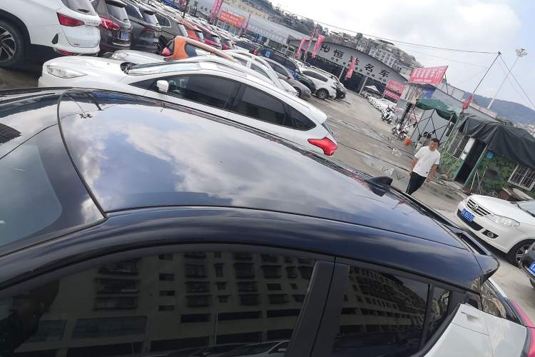 Used Toyota IZOA 2018 2.0L Yichi Edition China V Standard Roof