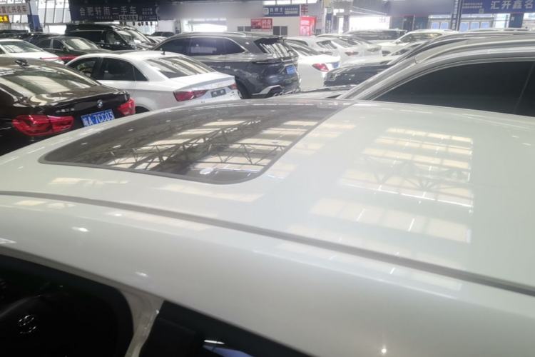 Used Toyota IZOA 2018 2.0L Yichi Version China VI Standard Roof