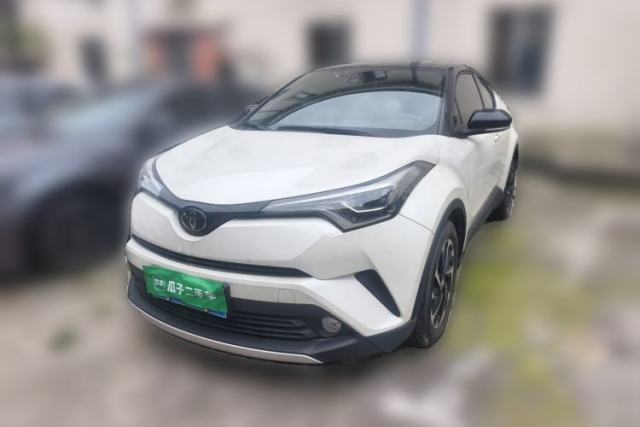 Used Toyota IZOA 2018 2.0L Yixuan Sunroof Version China VI Standard