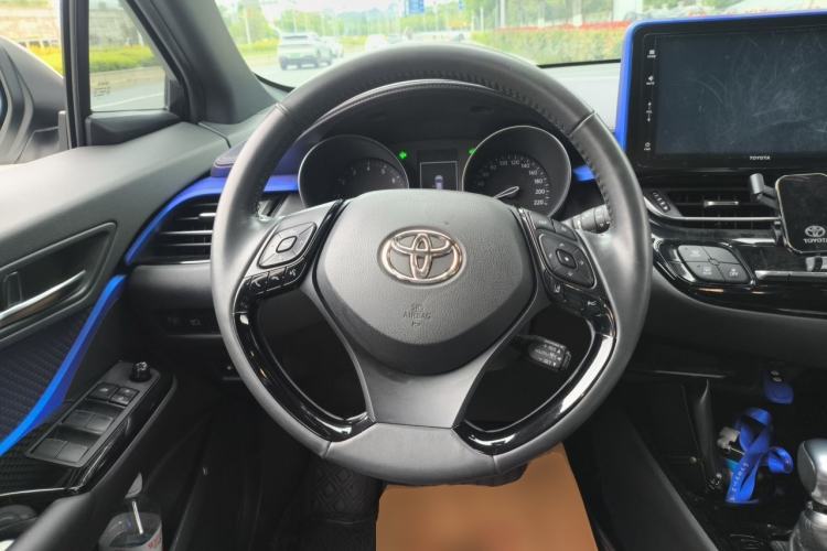 Used Toyota IZOA 2018 2.0L Yichi Edition China V Standard Steering Wheel