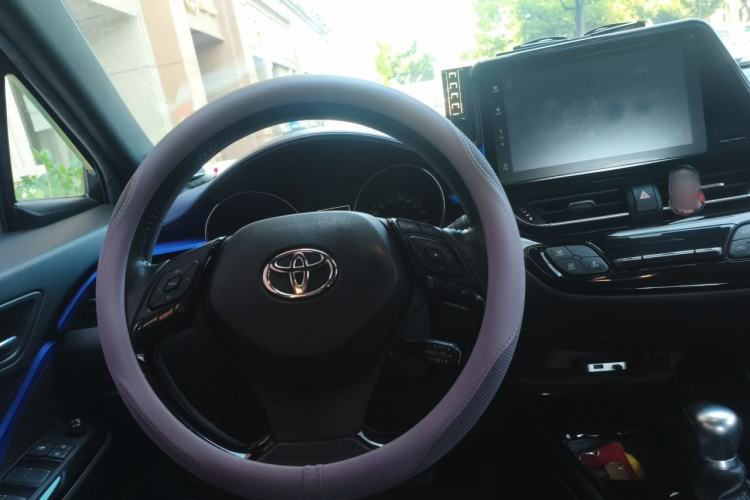 Used Toyota IZOA 2018 2.0L Yichi Edition China V Standard Steering Wheel