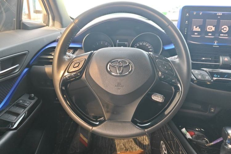 Used Toyota IZOA 2018 2.0L Yichi Version China VI Standard Steering Wheel