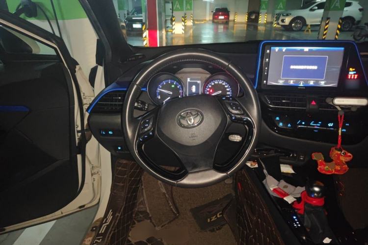 Used Toyota IZOA 2018 2.0L Yichi Edition China V Standard Steering Wheel