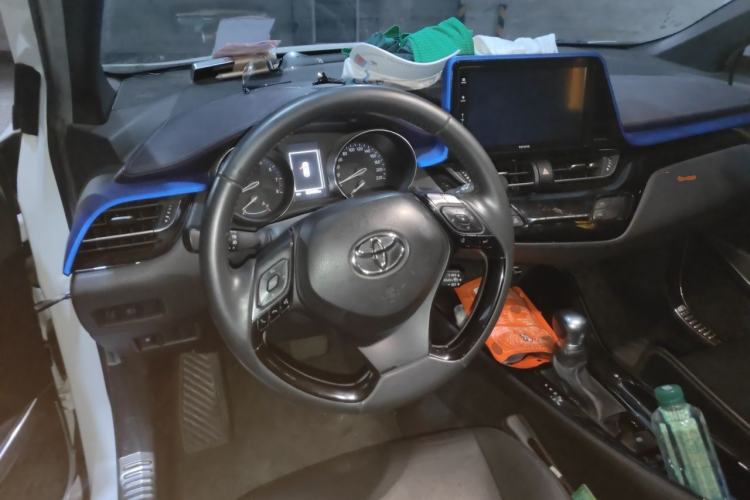 Used Toyota IZOA 2018 2.0L Yichi Version China VI Standard Steering Wheel