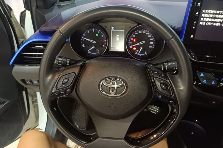 Used Toyota IZOA 2018 2.0L Yichi Version China VI Standard Steering Wheel