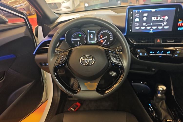 Used Toyota IZOA 2018 2.0L Yichi Edition China V Standard Steering Wheel