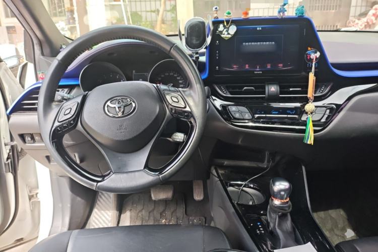 Used Toyota IZOA 2018 2.0L Yichi Version China VI Standard Steering Wheel