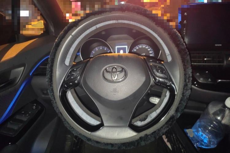 Used Toyota IZOA 2018 2.0L Yichi Version China VI Standard Steering Wheel
