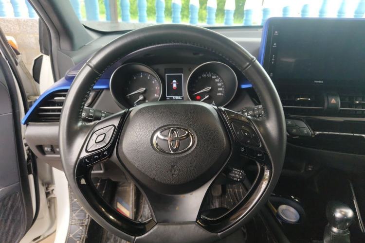 Used Toyota IZOA 2018 2.0L Yichi Version China VI Standard Steering Wheel