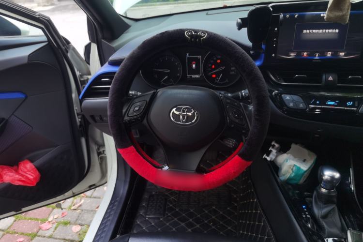 Used Toyota IZOA 2018 2.0L Yichi Version China VI Standard Steering Wheel
