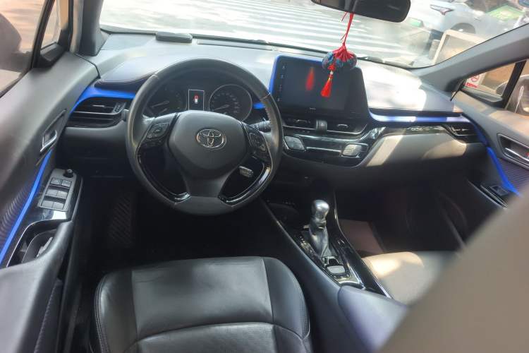 Used Toyota IZOA 2018 2.0L Yichi Version China VI Standard Steering Wheel