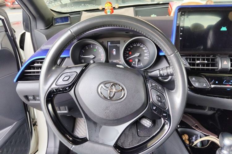 Used Toyota IZOA 2018 2.0L Yichi Version China VI Standard Steering Wheel