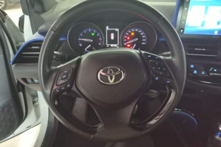 Used Toyota IZOA 2018 2.0L Yichi Edition China V Standard Steering Wheel