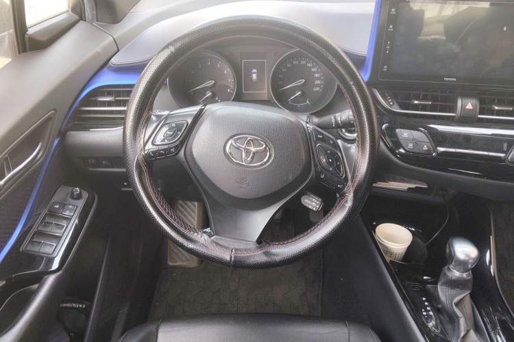 Used Toyota IZOA 2018 2.0L Yichi Version China VI Standard Steering Wheel