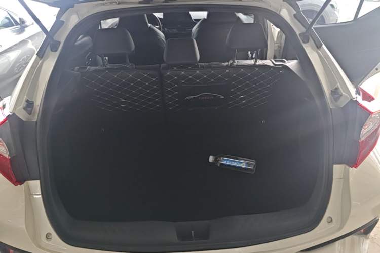 Used Toyota IZOA 2018 2.0L Yichi Edition China V Standard Trunk