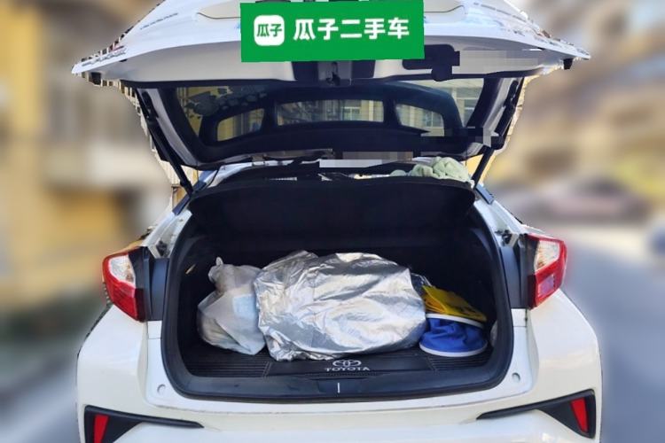 Used Toyota IZOA 2018 2.0L Yichi Edition China V Standard Trunk