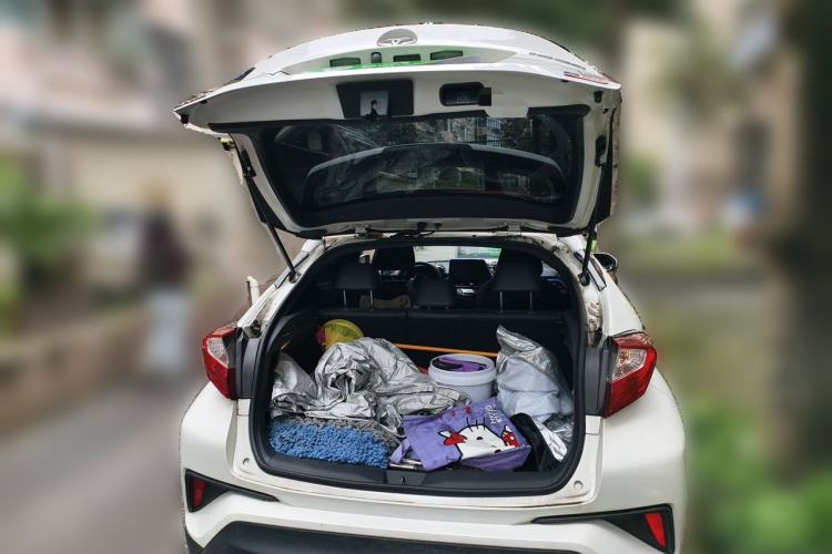 Used Toyota IZOA 2018 2.0L Yichi Version China VI Standard Trunk