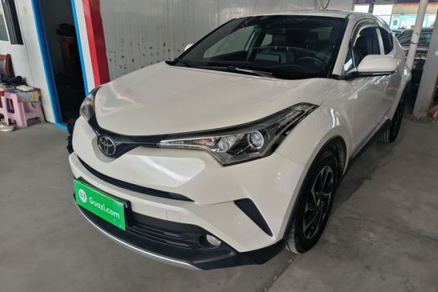 Used Toyota IZOA 2018 2.0L Yichi Edition China V Standard