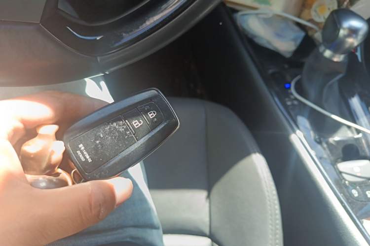 Used Toyota IZOA 2018 2.0L Yichi Edition China V Standard Vehicle Key