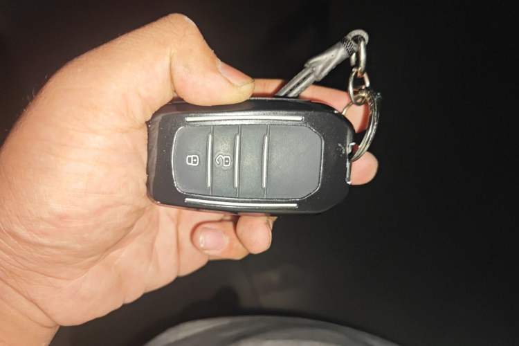 Used Toyota IZOA 2018 2.0L Yichi Edition China V Standard Vehicle Key
