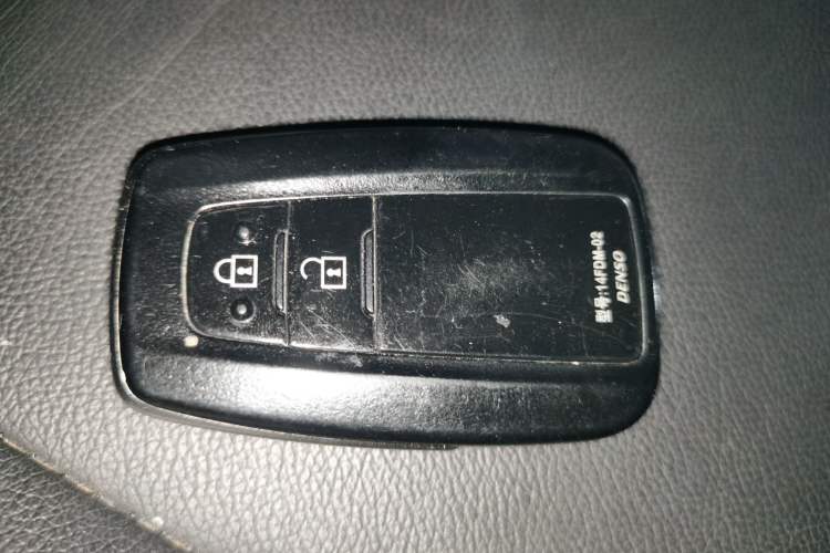 Used Toyota IZOA 2018 2.0L Yichi Version China VI Standard Vehicle Key