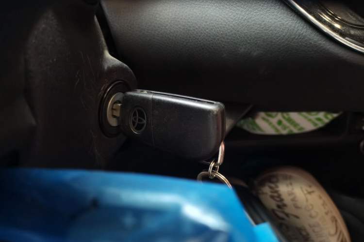 Used Toyota IZOA 2018 2.0L Yidong Version China V Standard Vehicle Key
