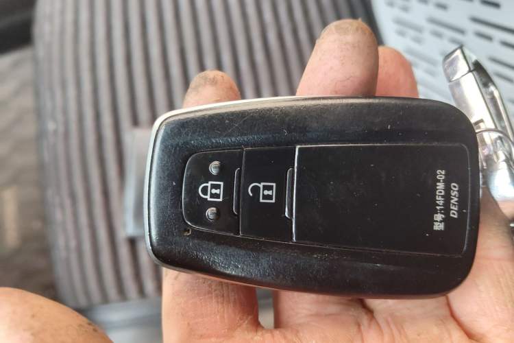 Used Toyota IZOA 2018 2.0L Yichi Version China VI Standard Vehicle Key