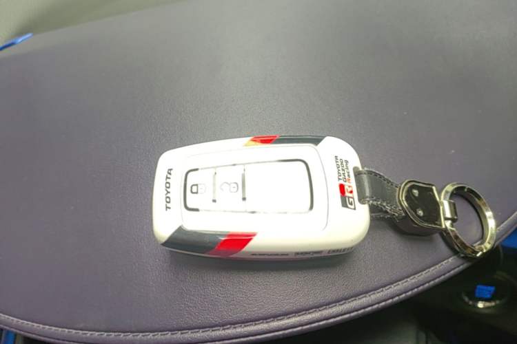 Used Toyota IZOA 2018 2.0L Yichi Edition China V Standard Vehicle Key